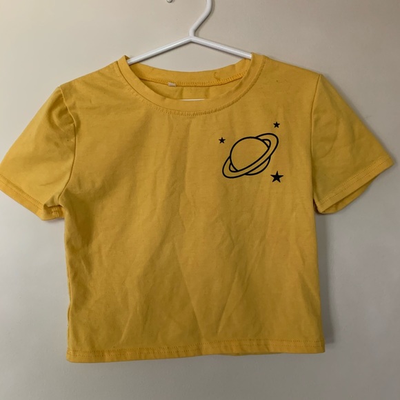 💛Yellow Graphic Tee💛 - Picture 1 of 2
